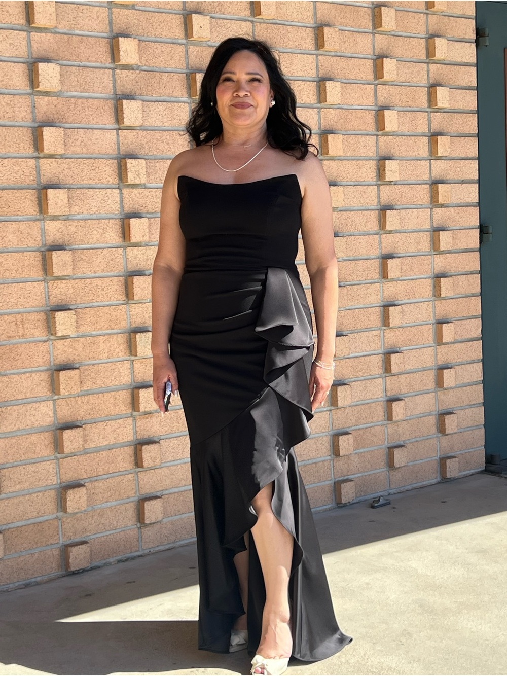 Betsy & Adam Black sleeveless formal body-con high/low dress size 10